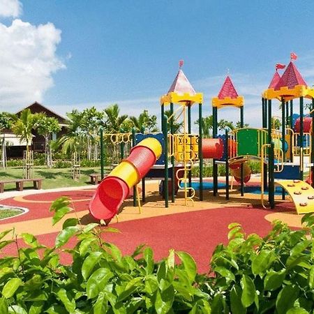 Duyong Marina & Resort Kuala Terengganu Bagian luar foto