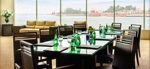 Duyong Marina & Resort Kuala Terengganu Bagian luar foto
